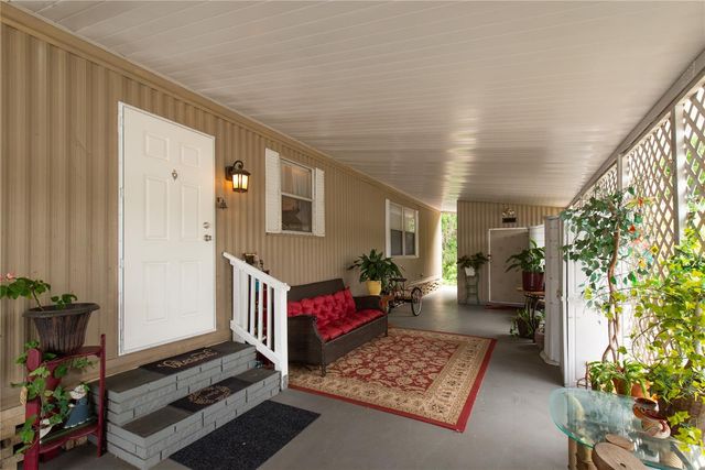 1934 BLUE LAKE DRIVE, Lakeland, FL 33801