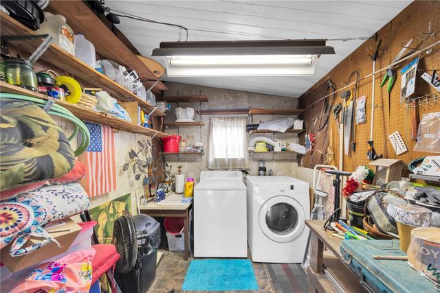 1934 BLUE LAKE DRIVE, Lakeland, FL 33801