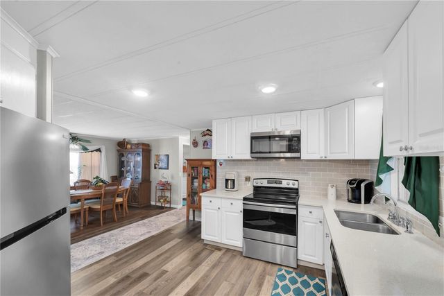 1934 BLUE LAKE DRIVE, Lakeland, FL 33801