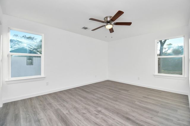 6317 Sandra Street, Houston, TX 77028