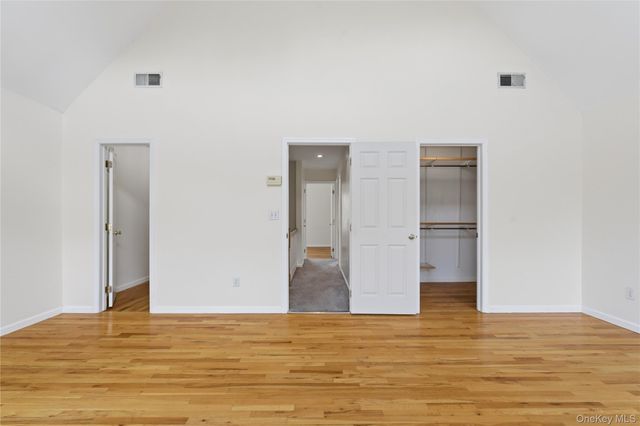 83 Kings Highway 7, New Rochelle, NY 10801
