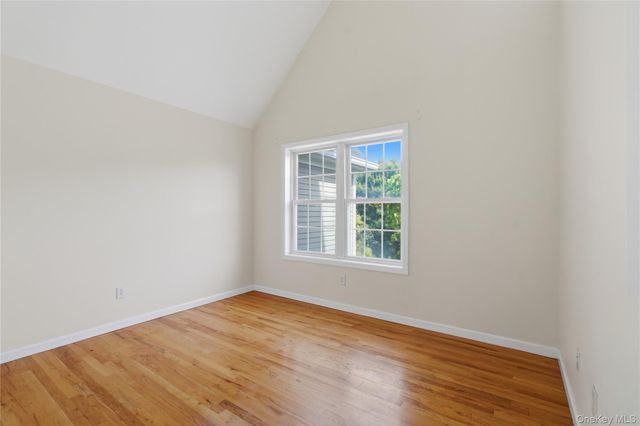 83 Kings Highway 7, New Rochelle, NY 10801