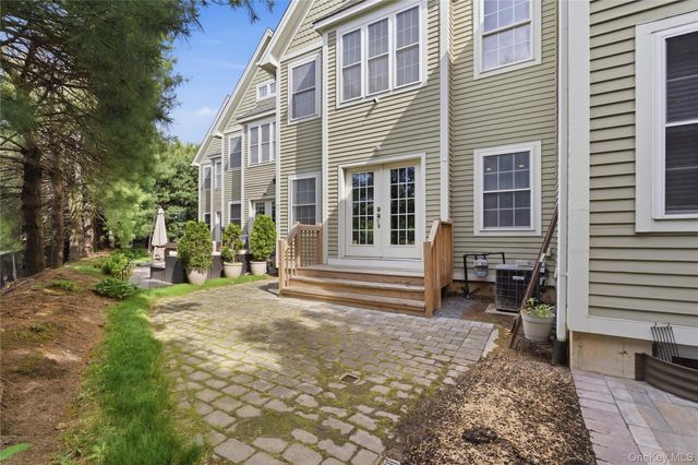 83 Kings Highway 7, New Rochelle, NY 10801
