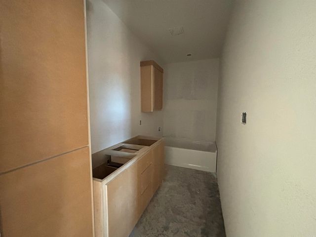 16 Avondale Road, Cabot, AR 72023