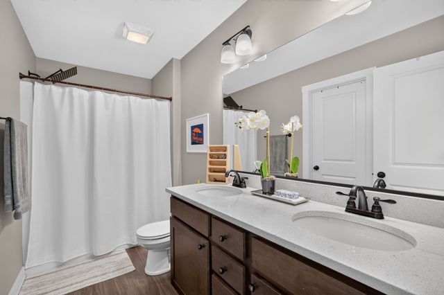 1913 NE Cypress Circle, Grimes, IA 50111