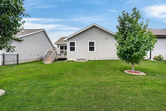 1913 NE Cypress Circle, Grimes, IA 50111