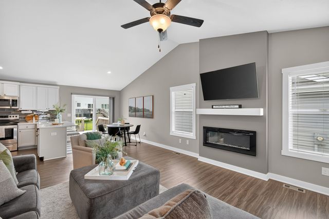 1913 NE Cypress Circle, Grimes, IA 50111