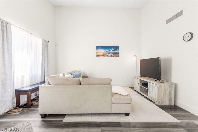 5581 Orchard Lane 150, Las Vegas, NV 89110