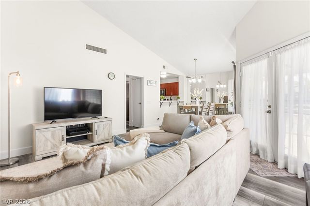 5581 Orchard Lane 150, Las Vegas, NV 89110