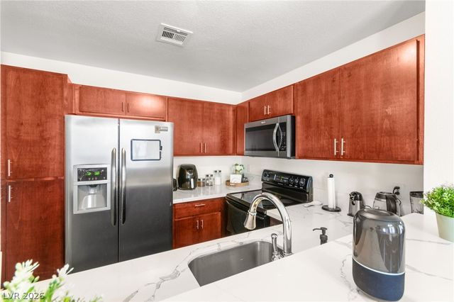 5581 Orchard Lane 150, Las Vegas, NV 89110
