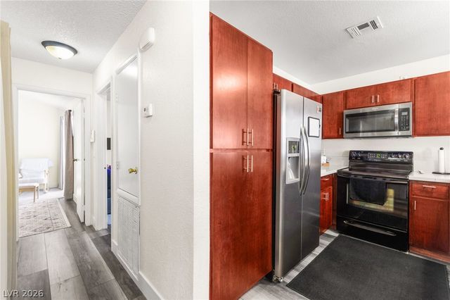 5581 Orchard Lane 150, Las Vegas, NV 89110