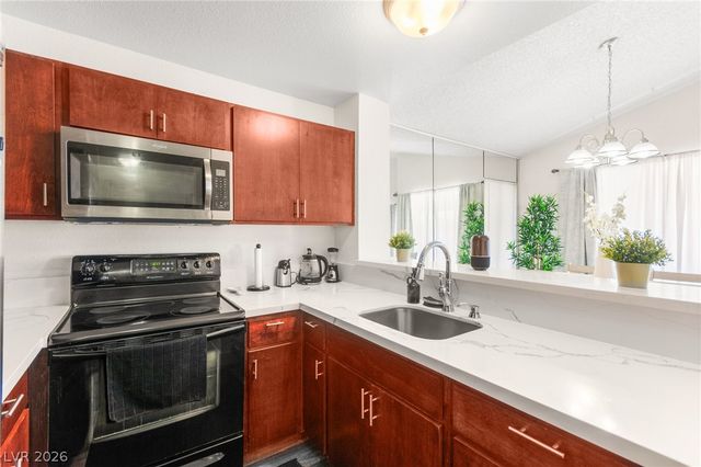 5581 Orchard Lane 150, Las Vegas, NV 89110