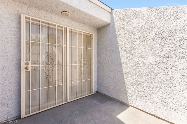 5581 Orchard Lane 150, Las Vegas, NV 89110