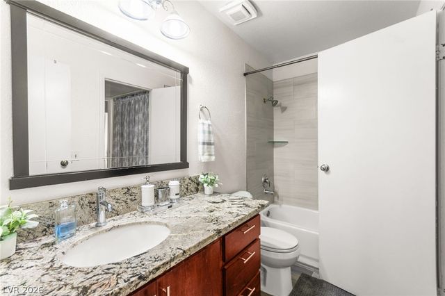 5581 Orchard Lane 150, Las Vegas, NV 89110