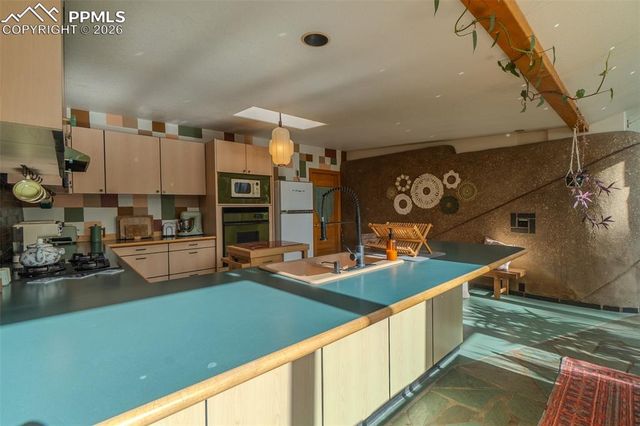 17160 Goshawk Road, Colorado Springs, CO 80908