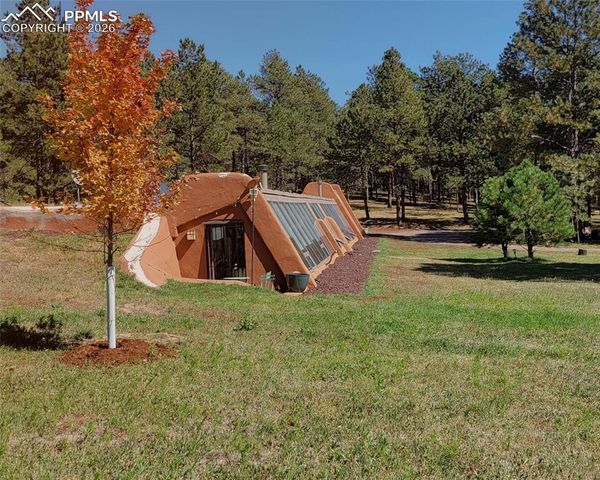 17160 Goshawk Road, Colorado Springs, CO 80908