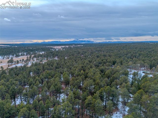 17160 Goshawk Road, Colorado Springs, CO 80908