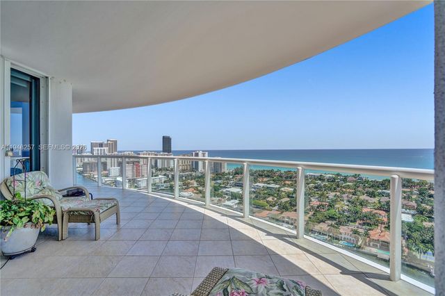 21050 Point Place 3104, Aventura, FL 33180