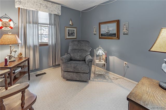 604 Wurlitzer Drive, North Tonawanda, NY 14120