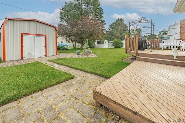 604 Wurlitzer Drive, North Tonawanda, NY 14120