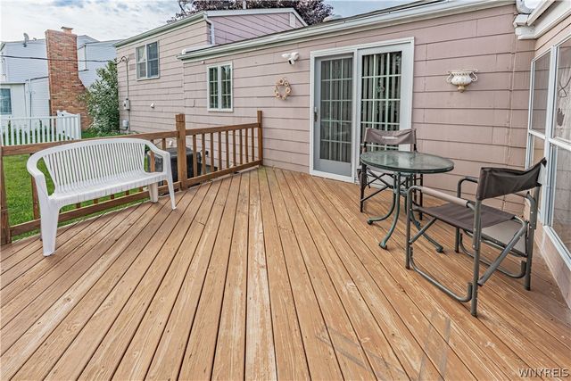 604 Wurlitzer Drive, North Tonawanda, NY 14120