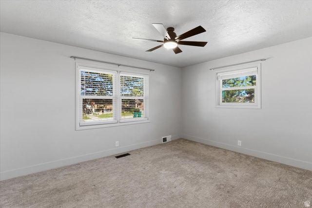 5564 S 2425 W, Roy, UT 84067
