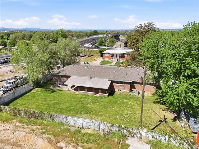 5564 S 2425 W, Roy, UT 84067