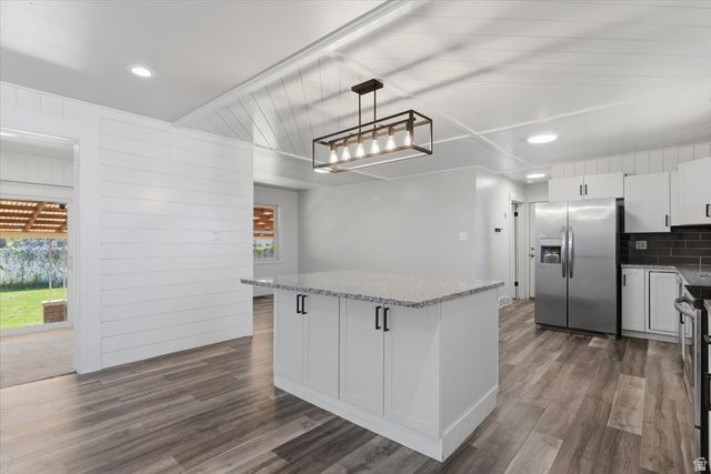 5564 S 2425 W, Roy, UT 84067