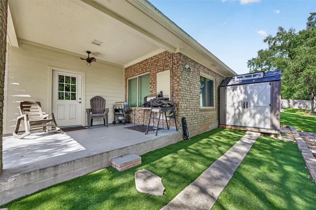 4930 Pleasure Lake Lane, Willis, TX 77318