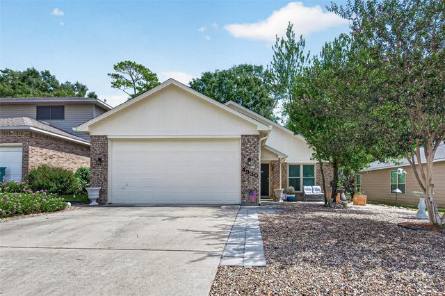 4930 Pleasure Lake Lane, Willis, TX 77318
