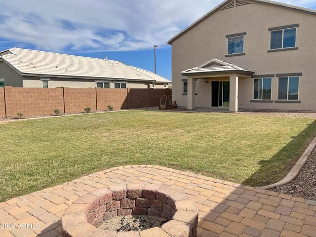 7826 S Peppertree Drive, Gilbert, AZ 85298