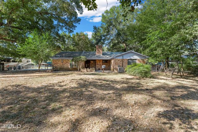 2136 Crabapple Drive, Shreveport, LA 71118