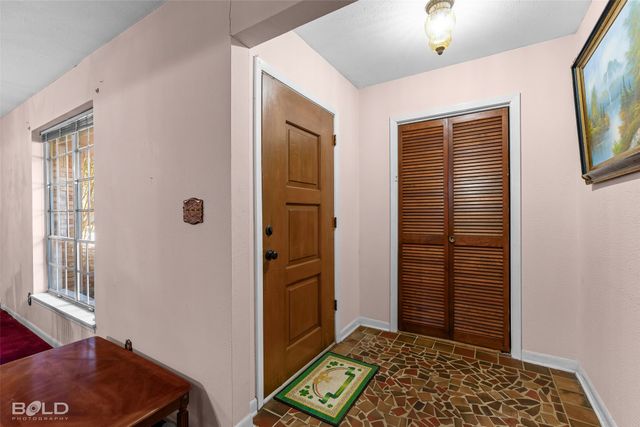 2136 Crabapple Drive, Shreveport, LA 71118