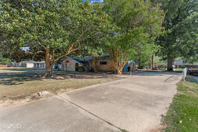 2136 Crabapple Drive, Shreveport, LA 71118