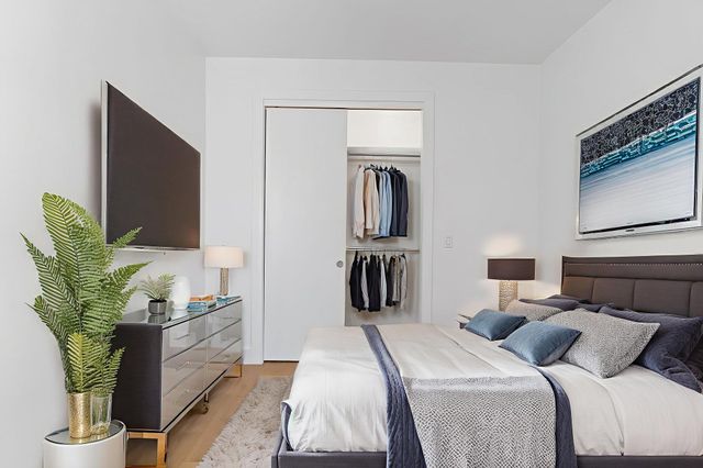 403 Middle LN 2, Austin, TX 78753