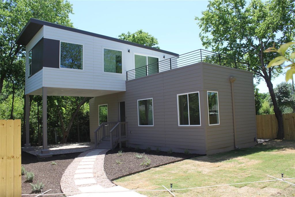 403 Middle LN 2, Austin, TX 78753