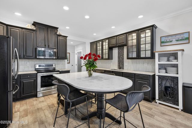 9402 Voyagers Way, Wilmington, NC 28412