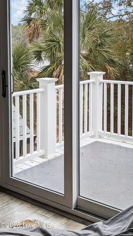 9402 Voyagers Way, Wilmington, NC 28412