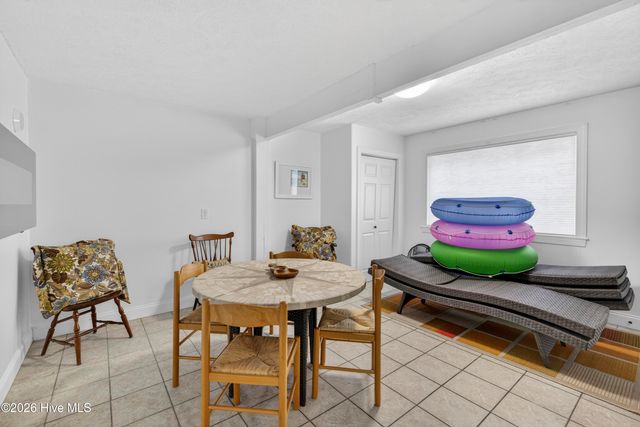 9402 Voyagers Way, Wilmington, NC 28412