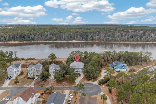 9402 Voyagers Way, Wilmington, NC 28412