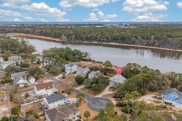 9402 Voyagers Way, Wilmington, NC 28412