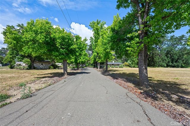 11997 Riata Road, Lower Lake, CA 95457