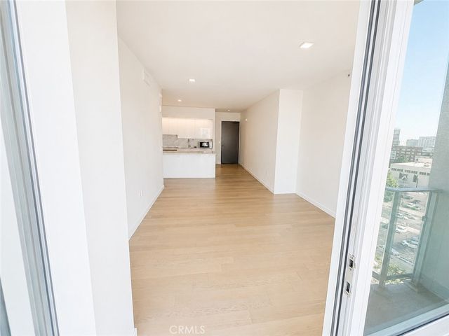 1050 S Grand 1003, Los Angeles, CA 90015