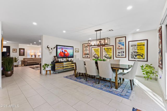 2045 E RUBY Lane, Phoenix, AZ 85024