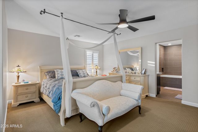 2045 E RUBY Lane, Phoenix, AZ 85024