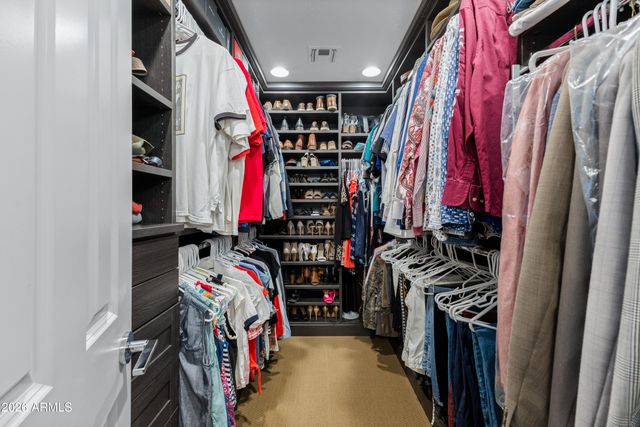 2045 E RUBY Lane, Phoenix, AZ 85024