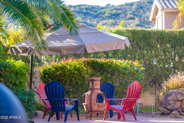 2045 E RUBY Lane, Phoenix, AZ 85024