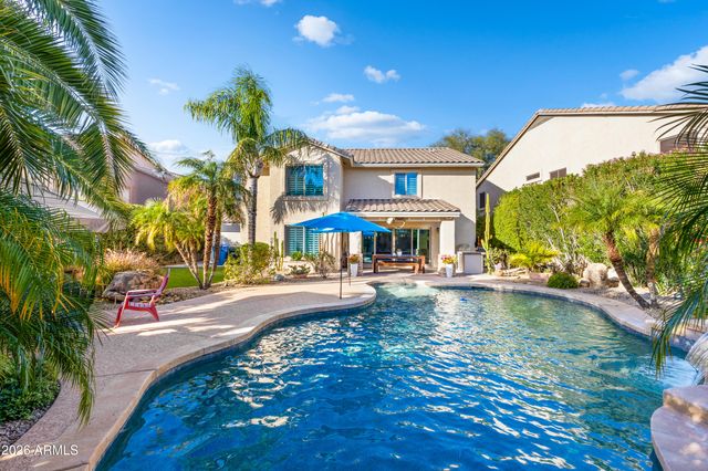 2045 E RUBY Lane, Phoenix, AZ 85024