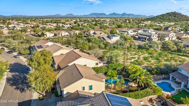 2045 E RUBY Lane, Phoenix, AZ 85024