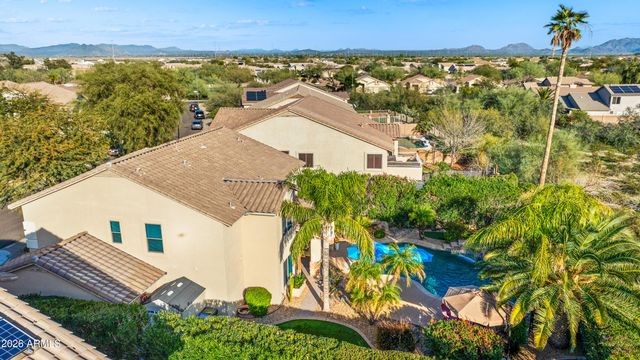 2045 E RUBY Lane, Phoenix, AZ 85024